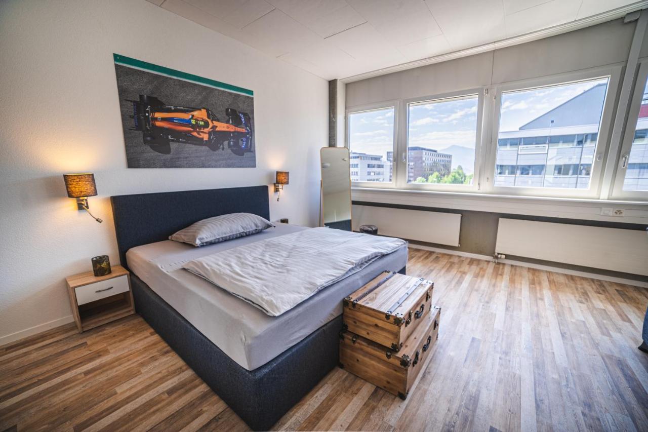Pit Stop Apartments Cham Екстериор снимка