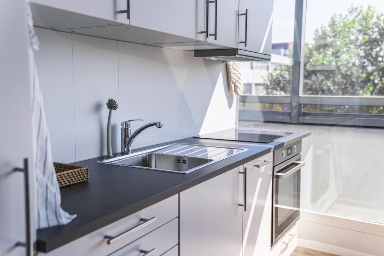 Pit Stop Apartments Cham Екстериор снимка